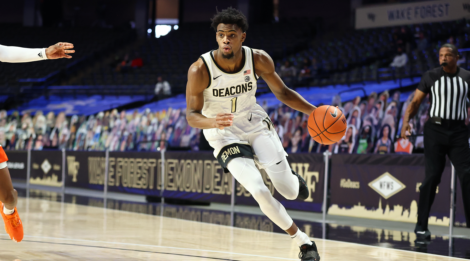 Basketball Hall of Fame Shootoutpresented by Hotels.com 